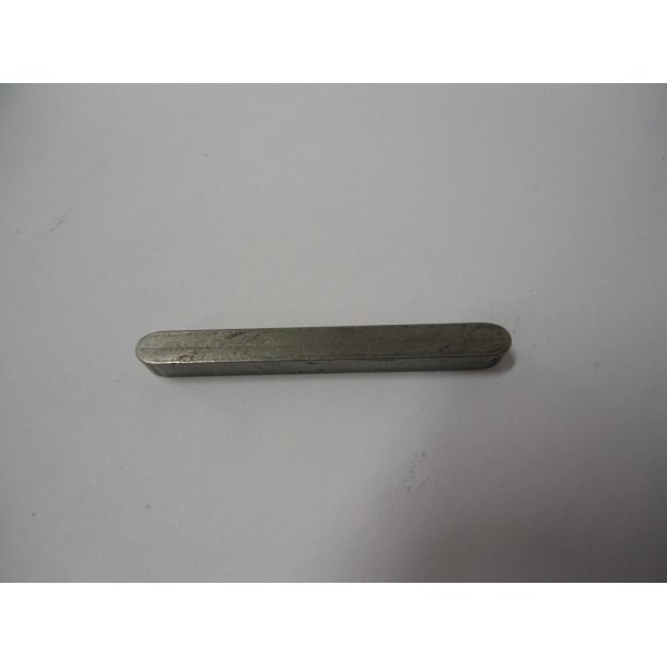 Pasfeder 14 X 9 X 125,